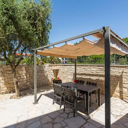 In Porec/istrien 10303 Apartamento *