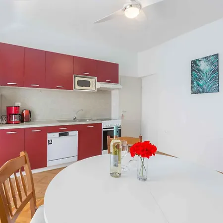 Apartamento In Porec/istrien 10303 Poreč